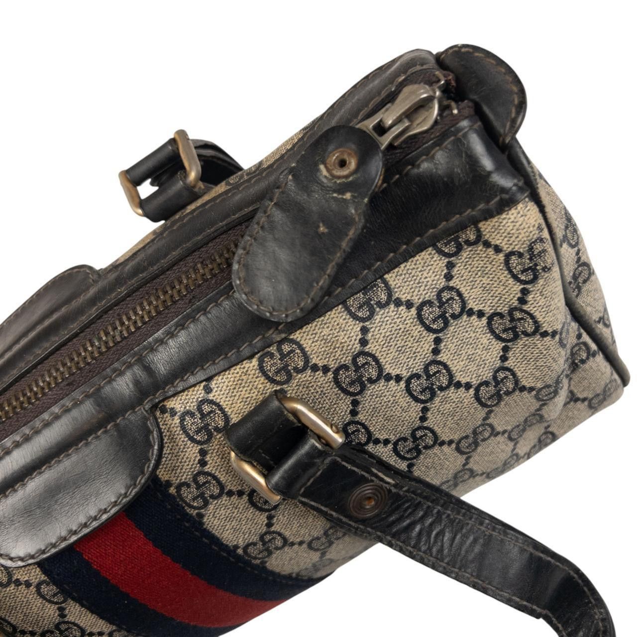 Gucci Vintage Gucci Monogram Shoulder Bag Size ONE SIZE - 8 Thumbnail