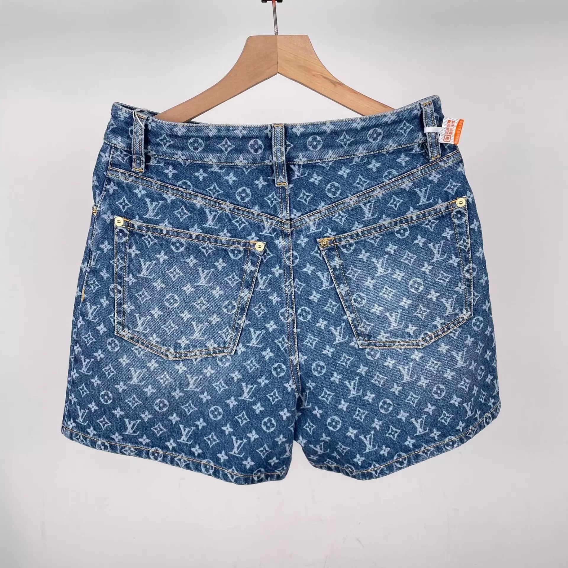 Louis Vuitton LV allover logo denim shorts blue 38 new with tags Size 27" / US 4 / IT 40 - 2 Thumbnail