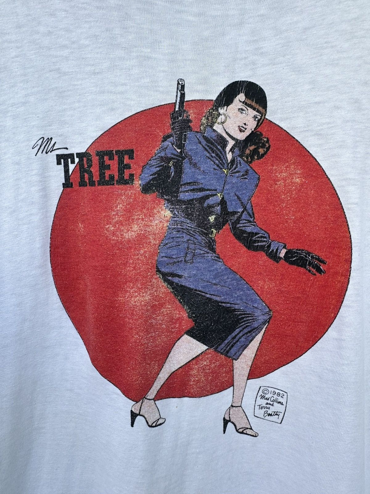 Vintage Vintage 80's Ms. Tree by Max Allan Collins and Terry Beatty Size US M / EU 48-50 / 2 - 4 Thumbnail