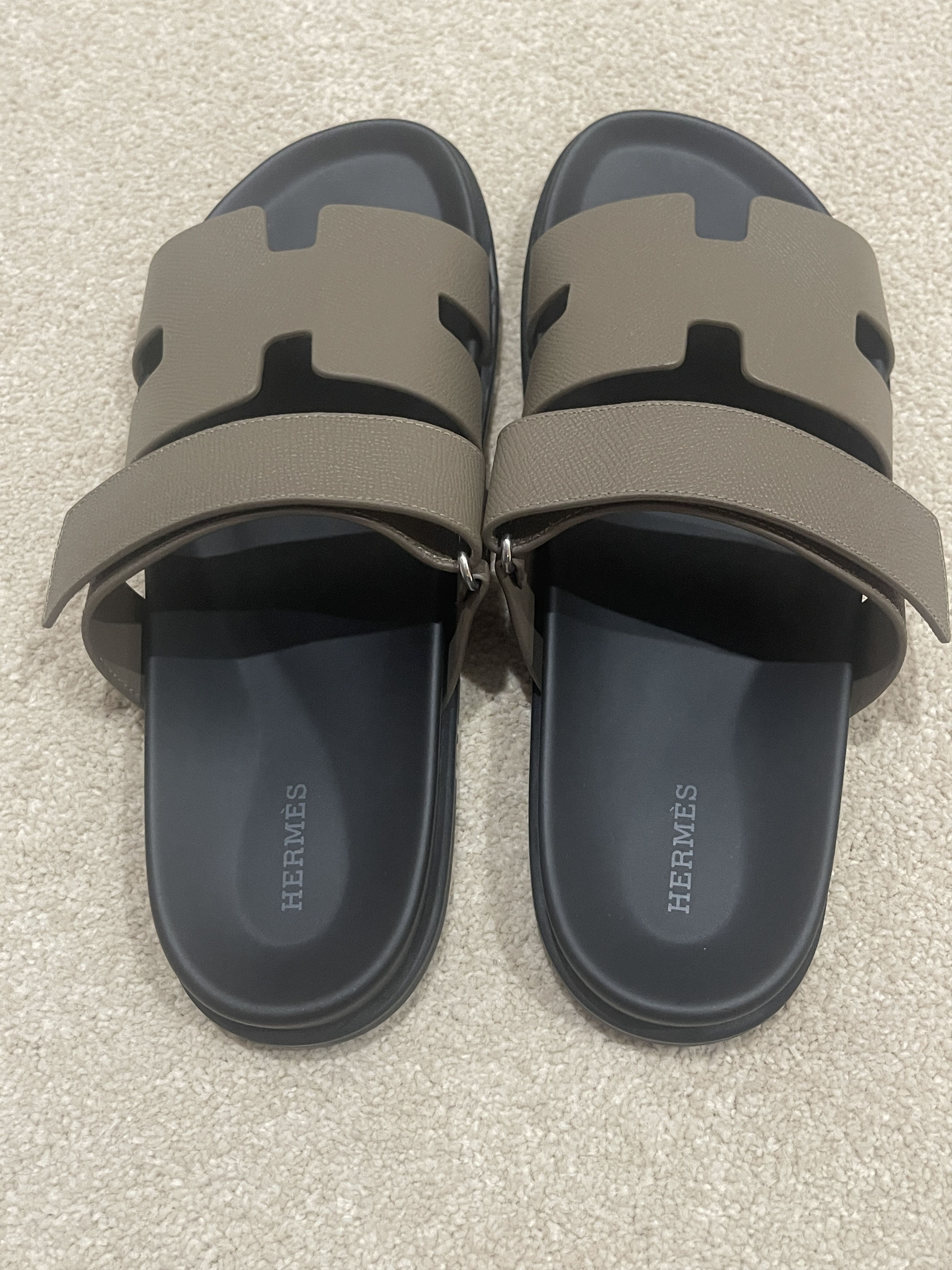 Hermes Hermès Brand New, Unworn Men's Etoupe Epsom Chypre Sandals Size US 10 / EU 43 - 4 Thumbnail
