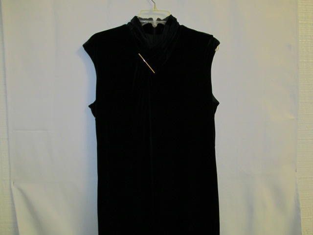 Calvin Klein Elegant Black Velvet Sleeveless Dress with Pin Detail Size M / US 6-8 / IT 42-44 - 1 Thumbnail