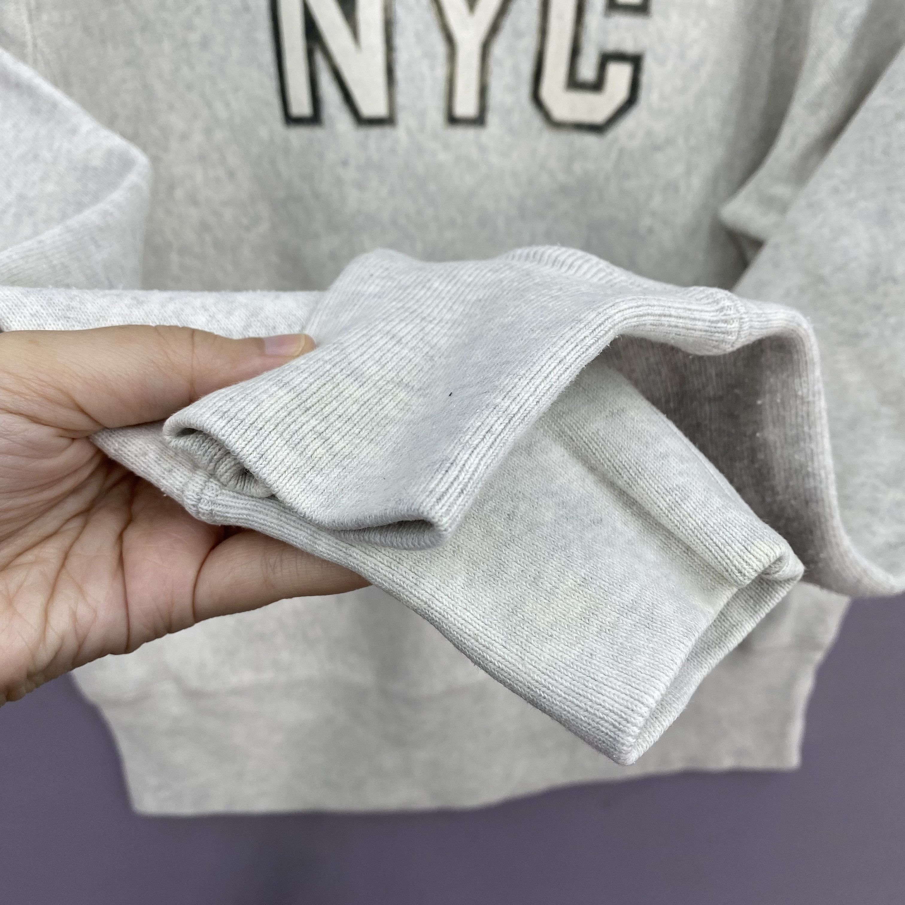 Champion Vintage 90s Champion Reverse Weave NYC Pullover Sweatshirt Size US S / EU 44-46 / 1 - 4 Thumbnail