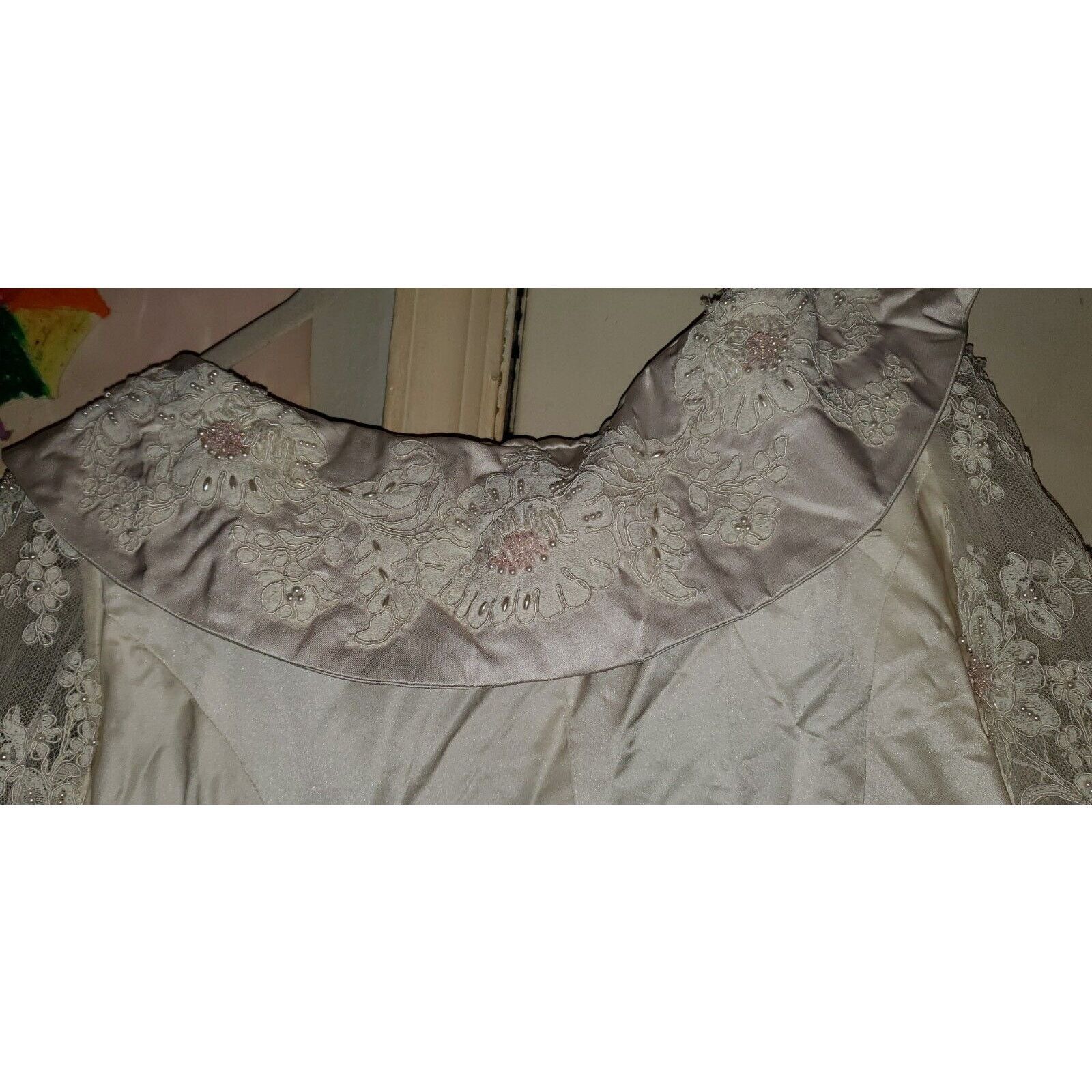 Handmade White Bridal Wedding Coat Jacket with Train Lace Sleeves 1XL Size XXL / US 16-18 / IT 52-54 - 10 Thumbnail