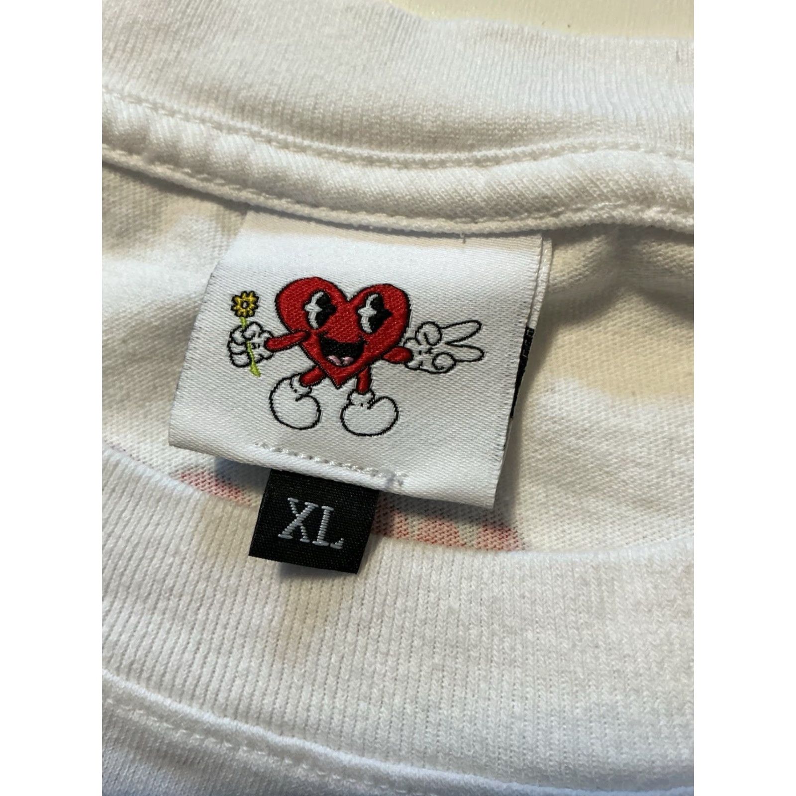 Y/Project The Heart Project “Heart Eyes” Smiley Face Heart Love Graphic T-Shirt White S/S XL Boys Mens Womens Size US XL / EU 56 / 4 - 5 Thumbnail