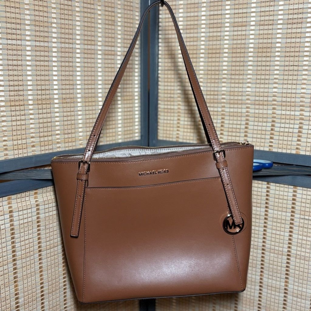 Michael Kors Michael Kors Voyager Large Saffiano Leather Tote Size ONE SIZE - 3 Thumbnail