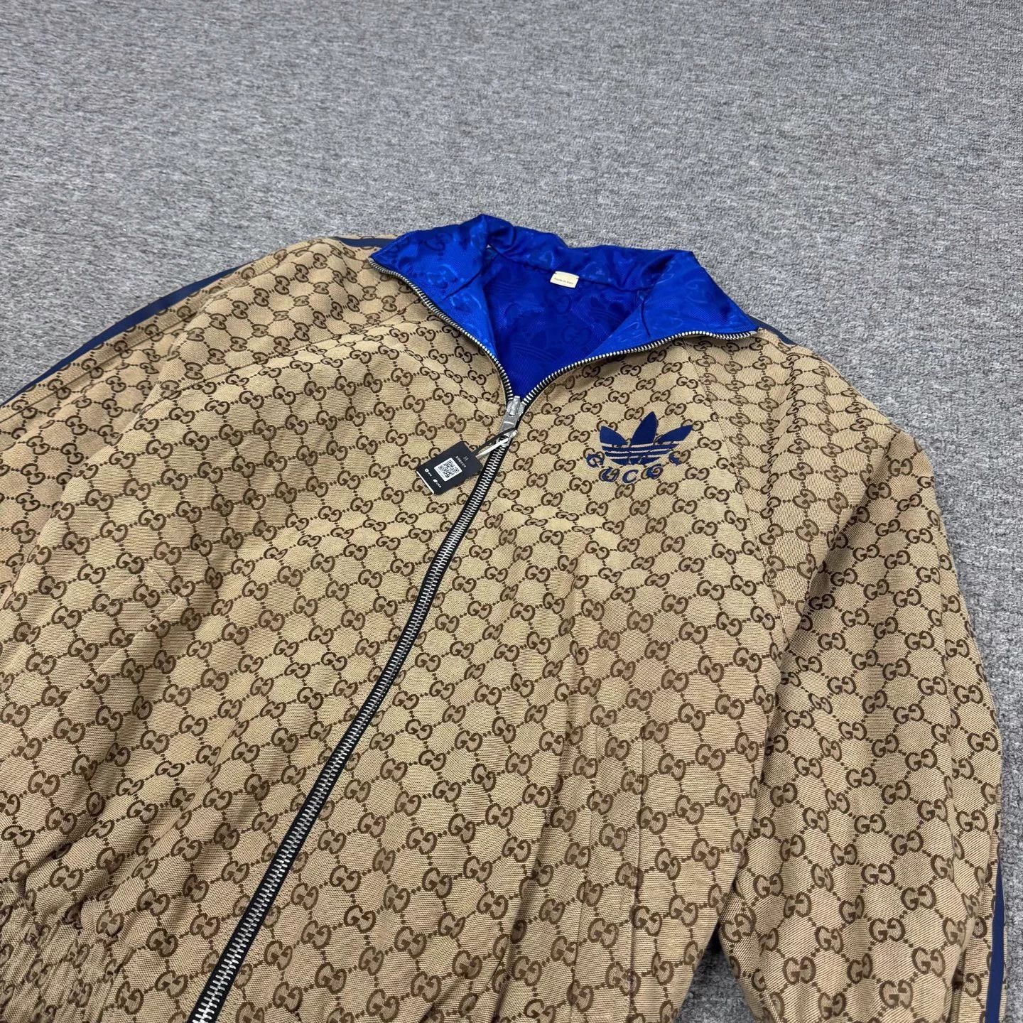Gucci Gucci x adidas Double Sided All Over Logo Zip Jkt Size US XXS / EU 40 - 4 Thumbnail