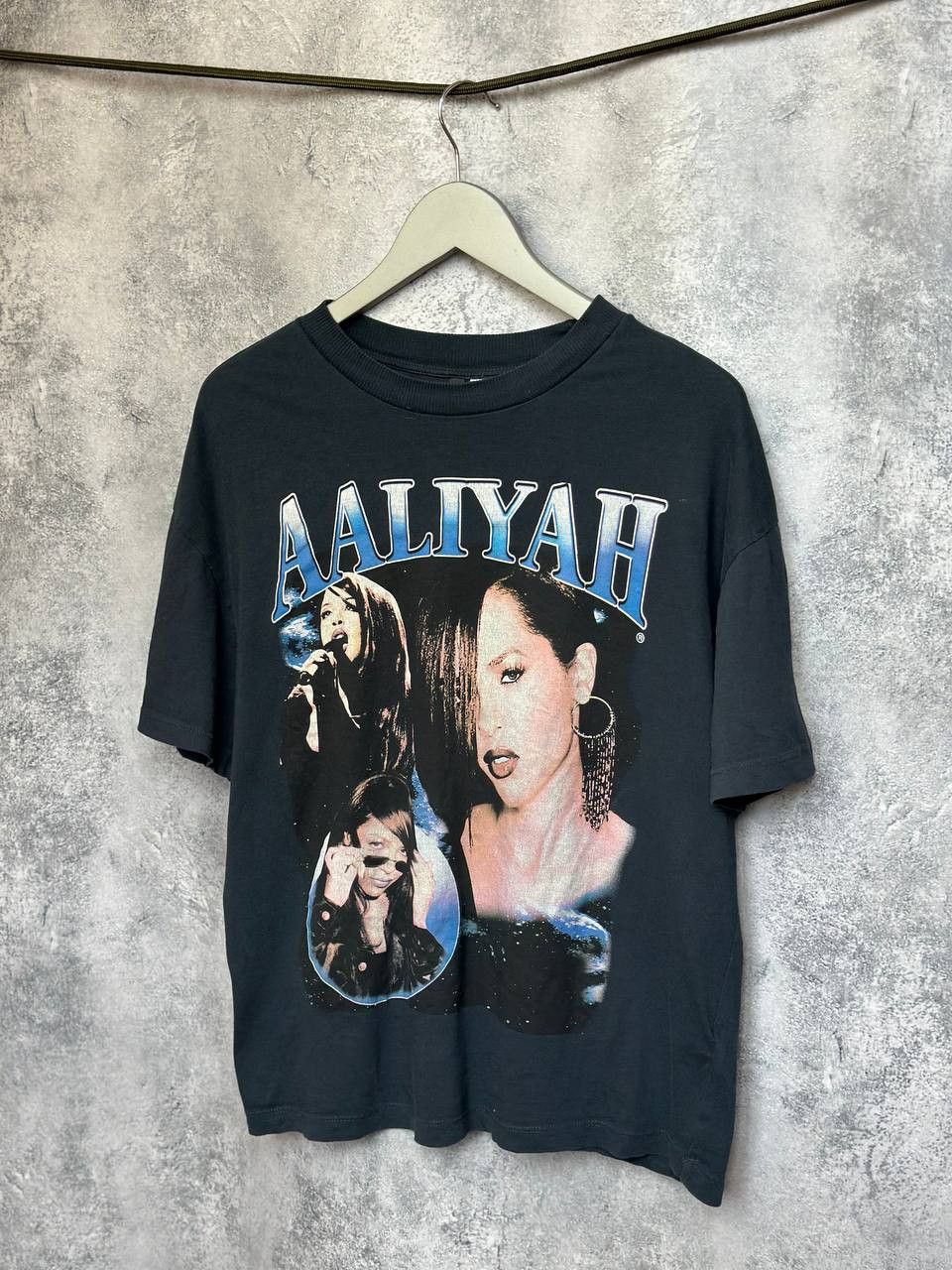 Rap Tees Vintage Aaliyah T-Shirt Crew Rap Tee Bootleg Size US S / EU 44-46 / 1 - 1 Thumbnail
