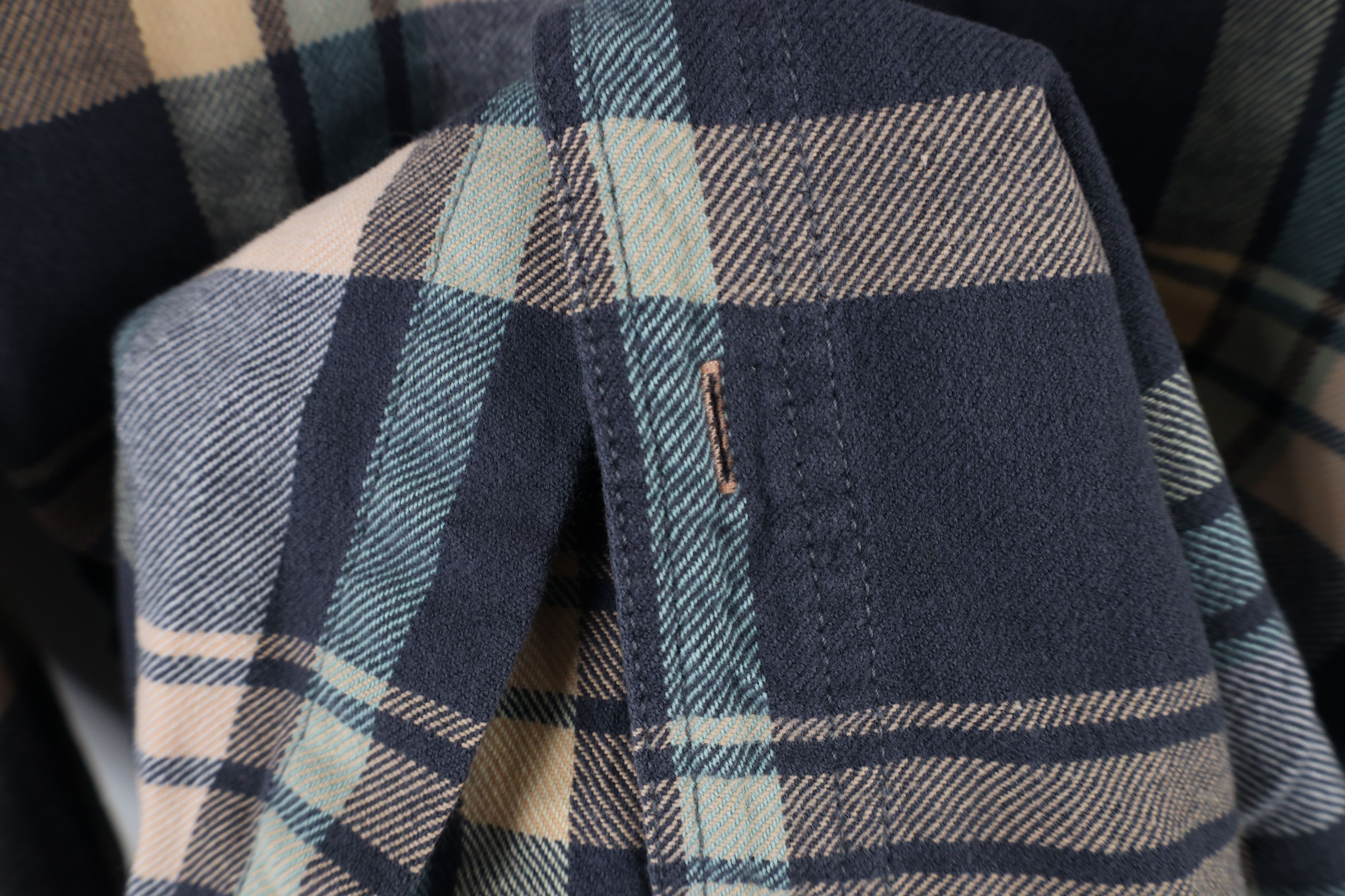 Tommy Bahama × Vintage Tommy Bahama Relax Collared Button Shirt Plaid Cotton Size US XL / EU 56 / 4 - 4 Thumbnail