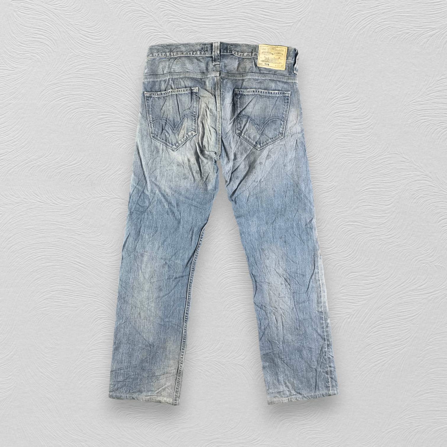 Levi's Vintage Levis 504 Jeans Medium Wash Denim KJ3105 Size US 32 / EU 48 - 2 Thumbnail
