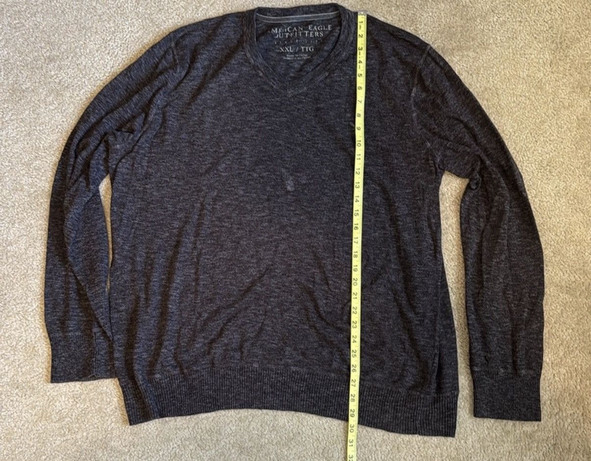 American Eagle Outfitters American Eagle V-neck Sweater Charcoal Gray Size XXL Size US XXL / EU 58 / 5 - 3 Thumbnail