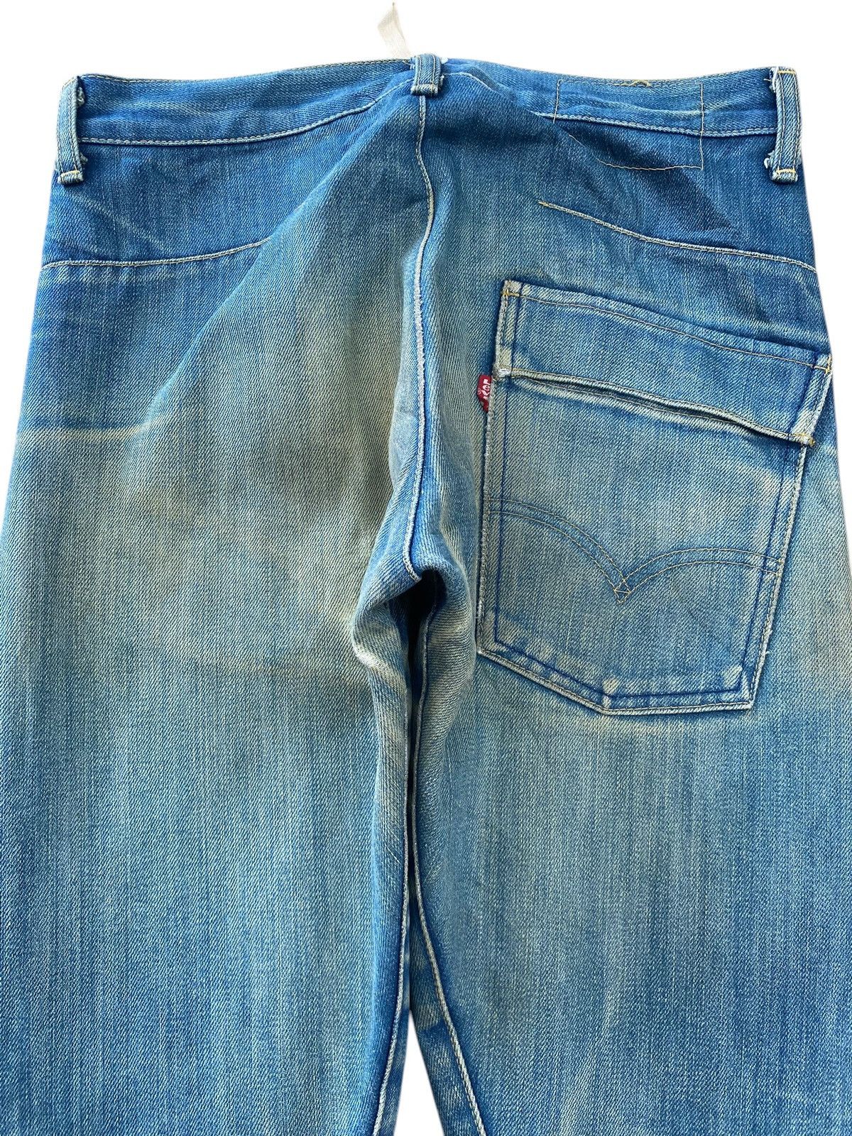 Levi's Levi’s Blue Wash Whiskered Style Twisted Leg Jeans Size US 29 - 4 Thumbnail