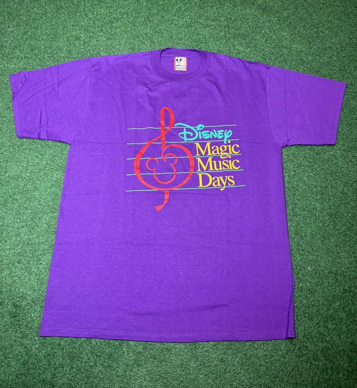 Disney Disney Magic Music Days Vintage Mickey XL 23x31 90s T Shirt Size US XL / EU 56 / 4 - 1 Thumbnail