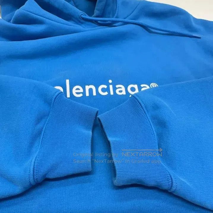 Balenciaga Balenciaga Logo Hooded Sweatshirt in Blue. Size US M / EU 48-50 / 2 - 7 Thumbnail