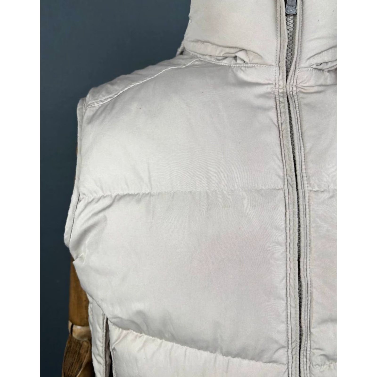 Nike Nike Vintage Puffer Jacket Vest M Mens Gray Solid Logo 90s Outdoor Coat/Coat? Size US M / EU 48-50 / 2 - 5 Thumbnail