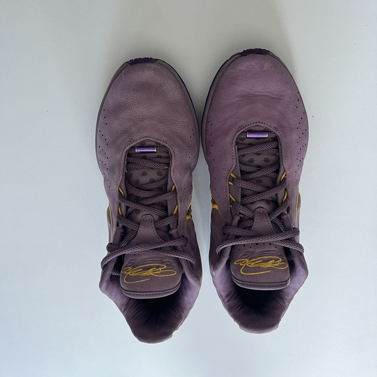 Nike size 8.5 Nike LeBron 21 Freshwater FV2345 500 Violet Dust Size US 8.5 / EU 41-42 - 3 Thumbnail