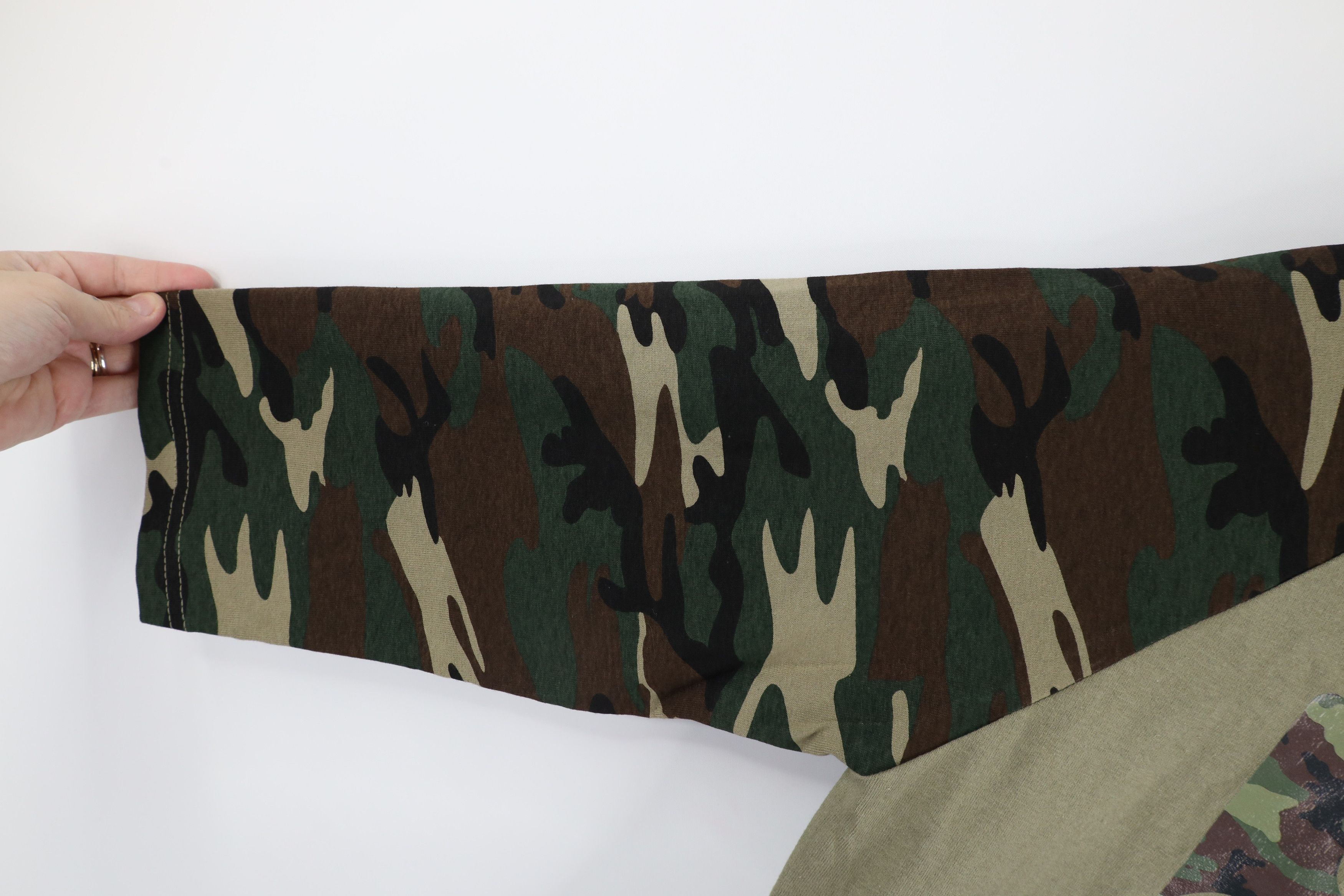 Vintage Vintage 90s Out Jeep Camouflage 3/4 Sleeve Raglan T-Shirt Size US M / EU 48-50 / 2 - 5 Thumbnail