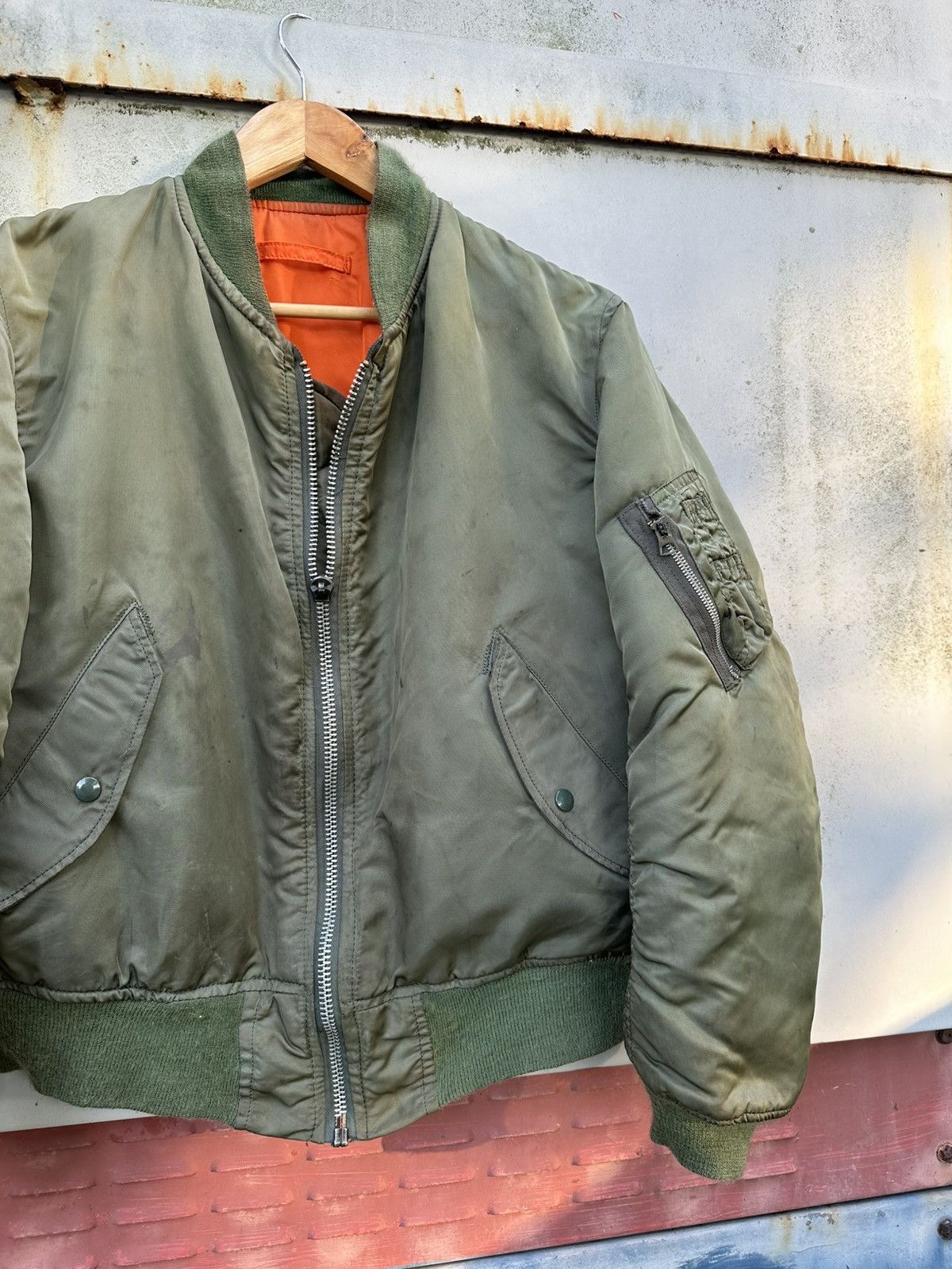 Alpha Industries 🪖Vintage THRASHED MA-1 Alpha Industries Bomber Jacket Size US M / EU 48-50 / 2 - 7 Thumbnail
