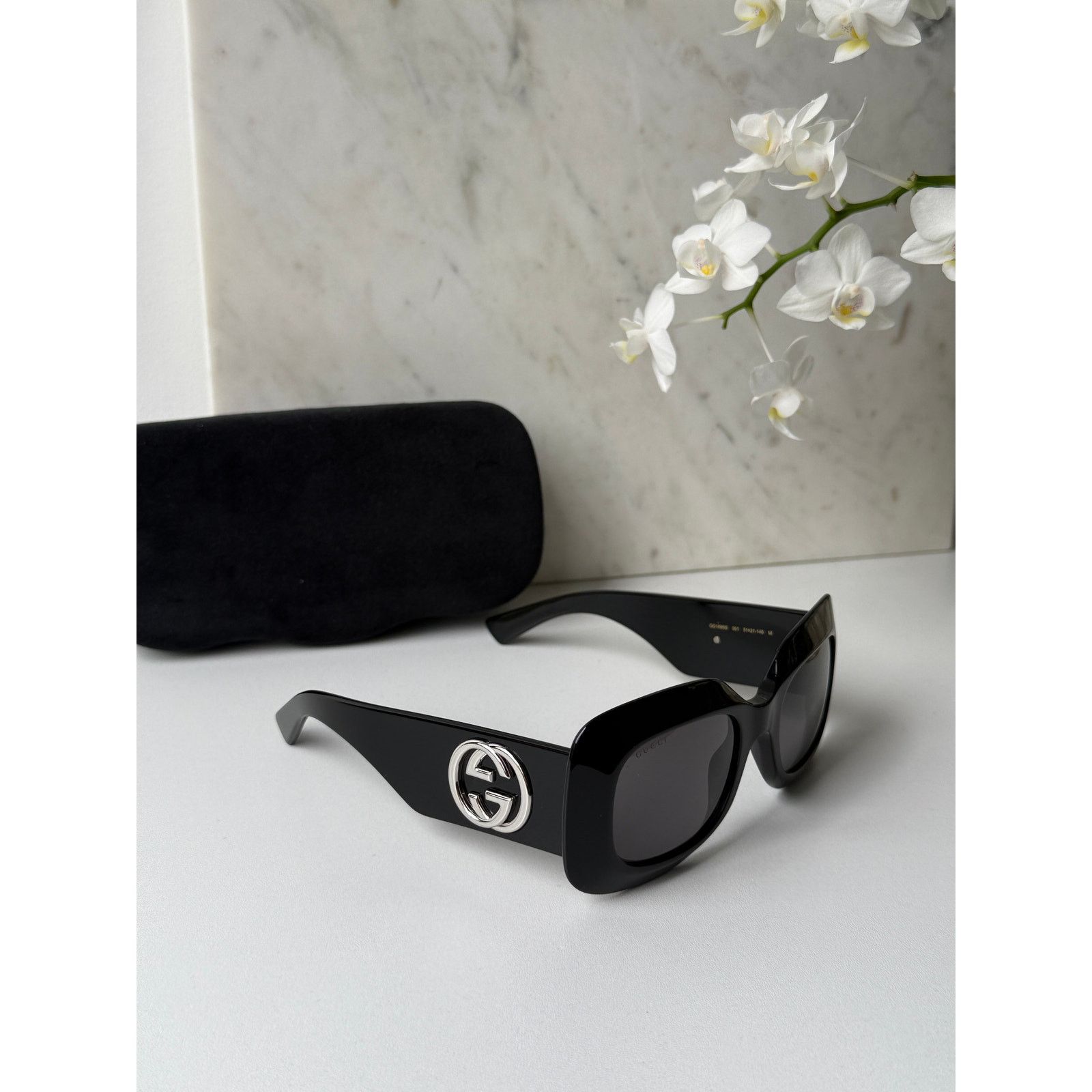 Gucci NEW Gucci GG1695S Black Thick Rim Square Logo Sunglasses Size ONE SIZE - 2 Thumbnail