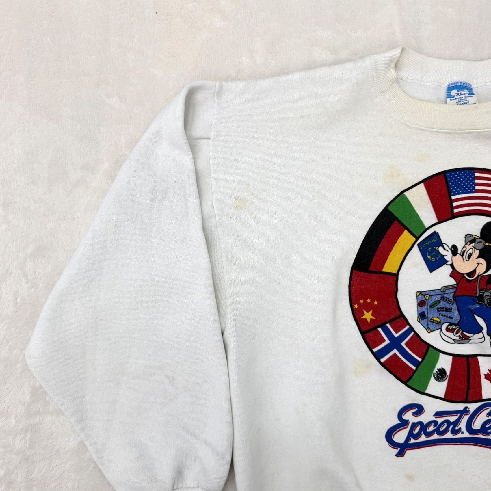 Disney VINTAGE Disney Mickey Mouse Epcot Center Sweatshirt Mens XL Flags Fleece USA Size US XL / EU 56 / 4 - 7 Thumbnail