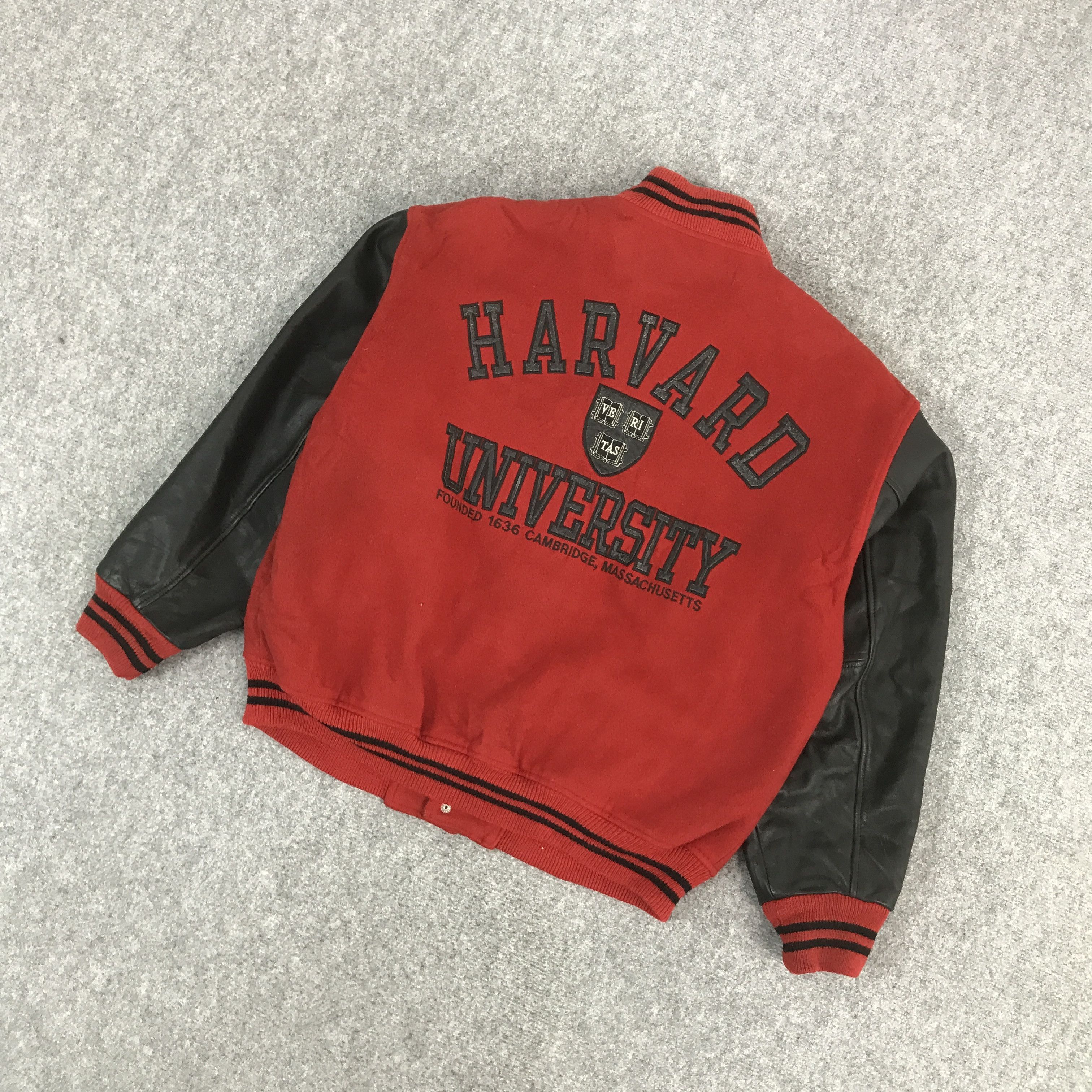 Vintage VTG HARVARD UNIVERSITYY VARSITY JACKET SLEEVE LEATHER Size US L / EU 52-54 / 3 - 6 Thumbnail
