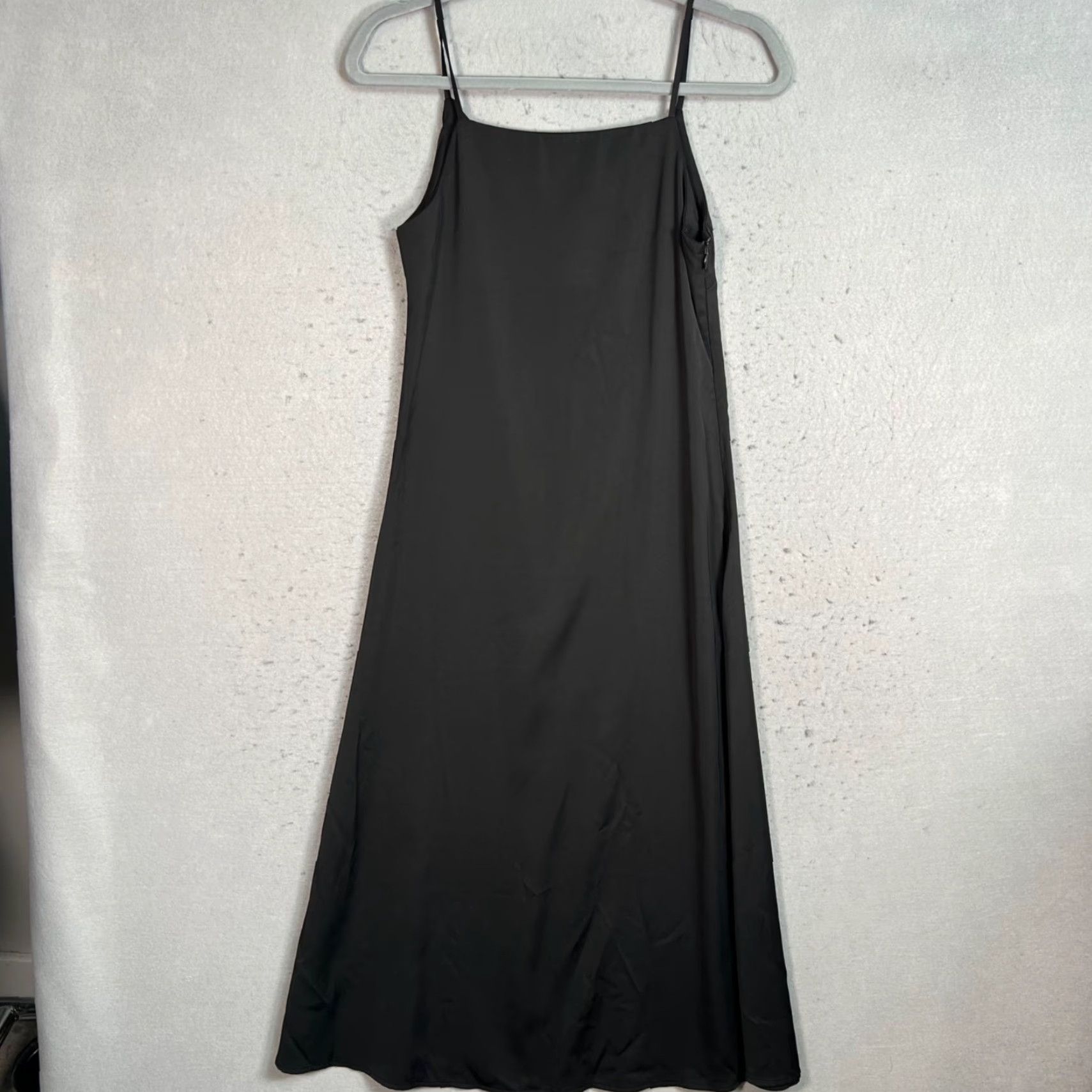 Oak + Fort VINTAGE Oak + Fort Black Spaghetti Strap Slip Dress Womens Size Small Polyester Size S / US 4 / IT 40 - 2 Thumbnail