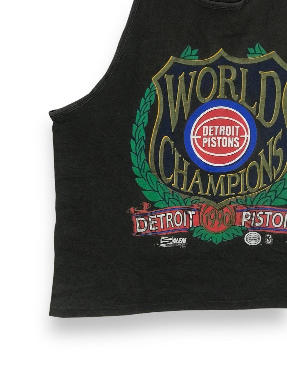 NBA Vintage detroit pistons world champion 1990 Size US XL / EU 56 / 4 - 4 Thumbnail
