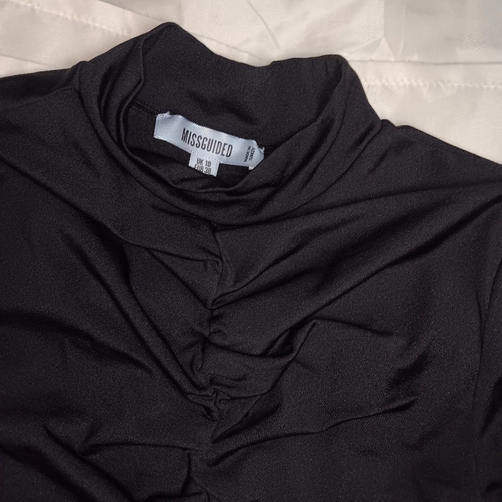 Missguided Missguided,black ruched, crop top, long sleeve, 6, nwot Size M / US 6-8 / IT 42-44 - 4 Thumbnail