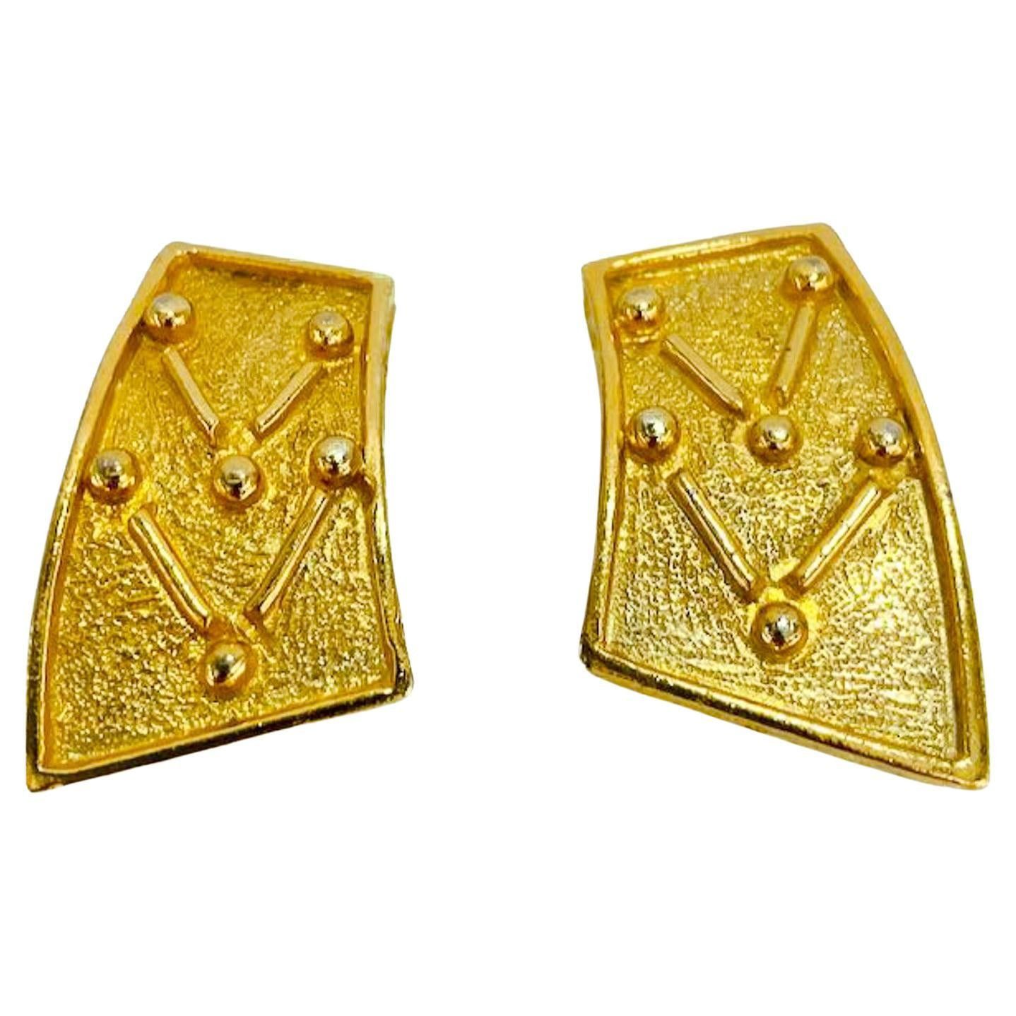 image of Gucci Vintage Paulo Clip On Earrings 1980S in Gold, Women's