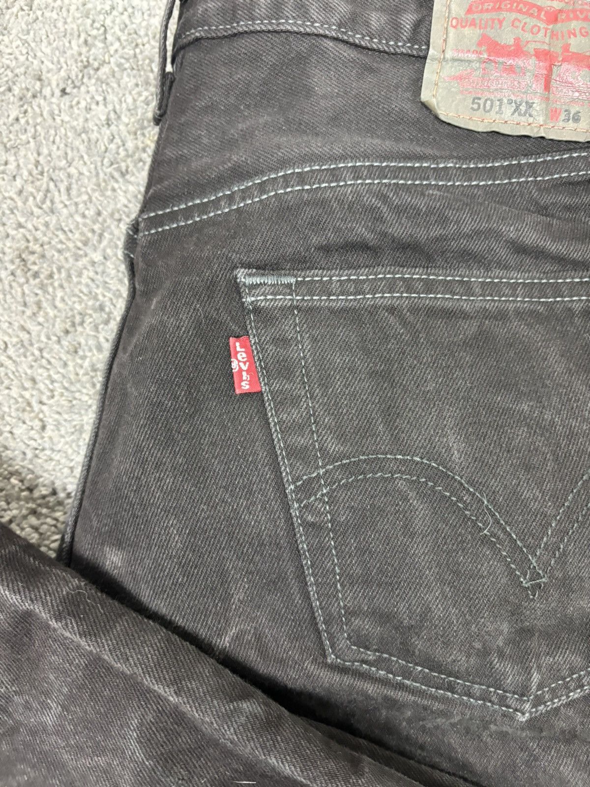Levi's Vintage black levis denim red tab jeans Size US 36 / EU 52 - 2 Thumbnail