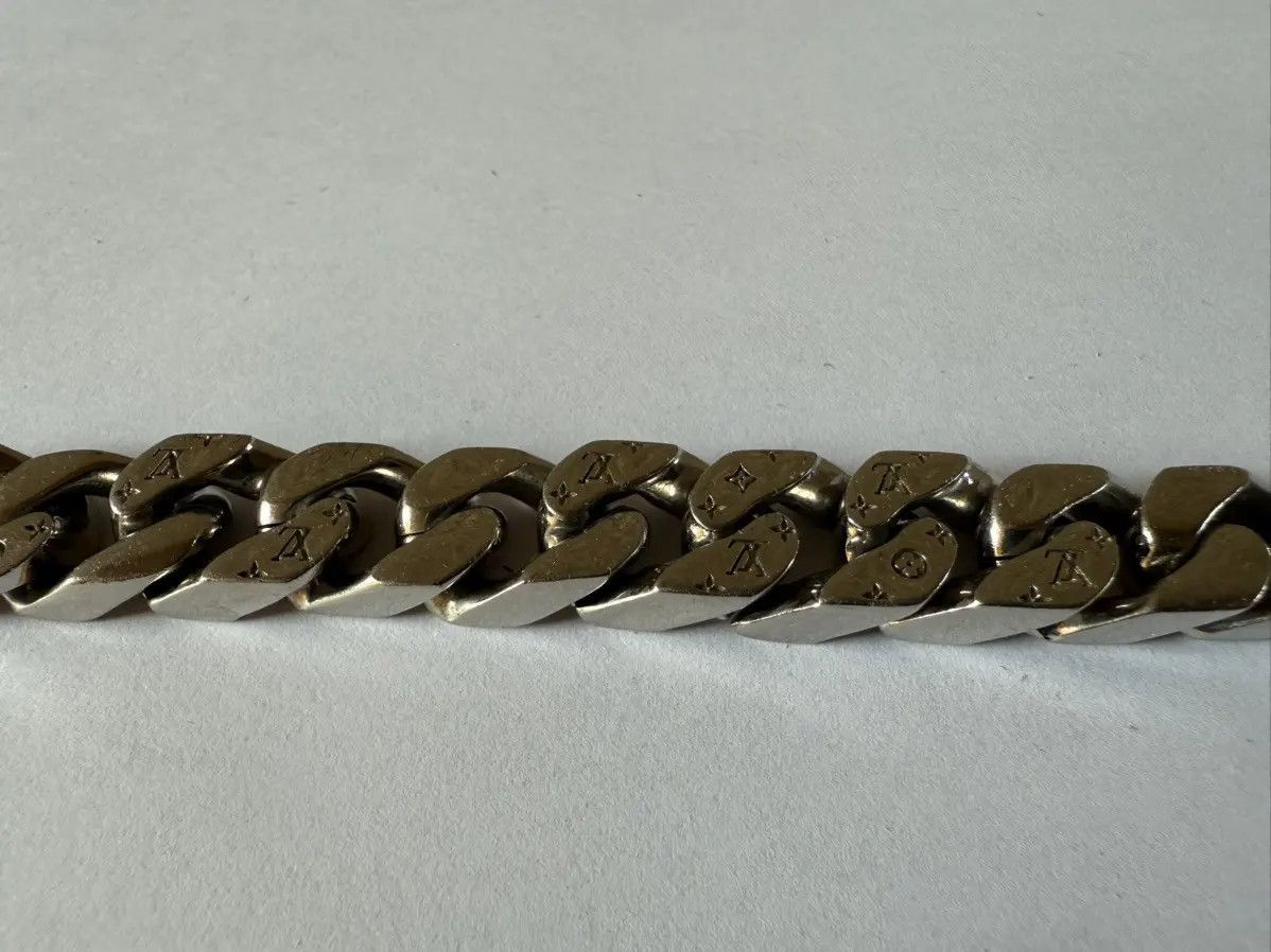 Louis Vuitton Louis Vuitton Cuban Link Bracelet Size ONE SIZE - 4 Thumbnail