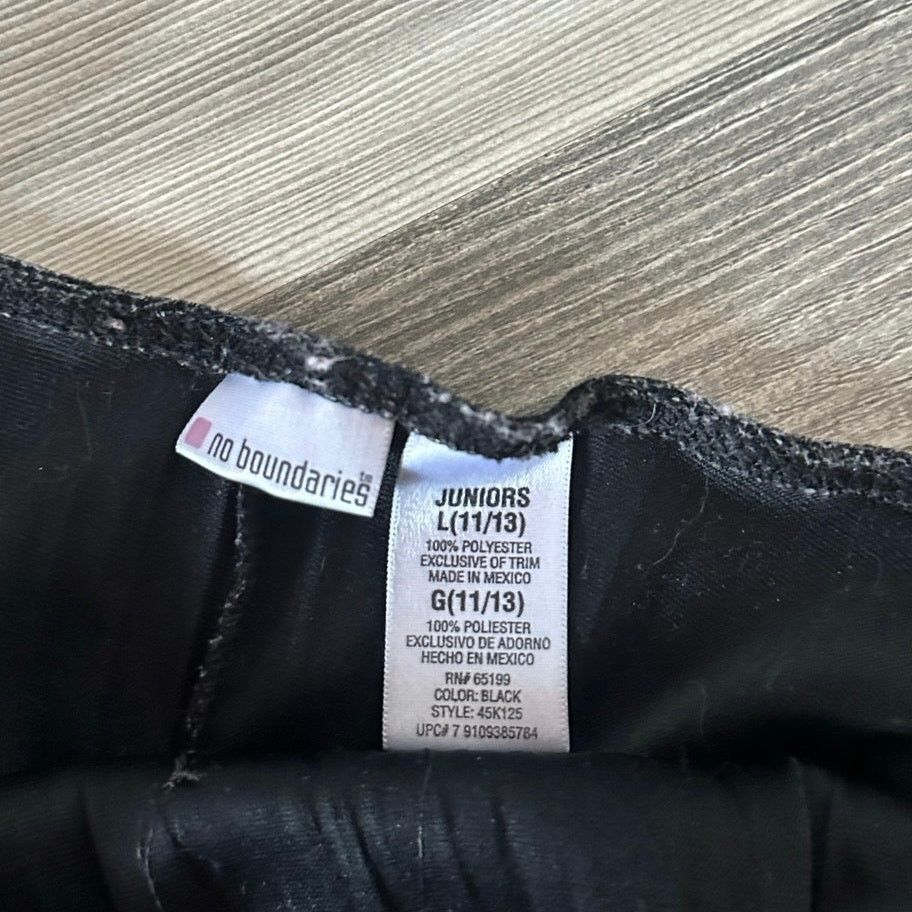 Other FLAWED no boundaries black velvet sequin tank top Size L / US 10 / IT 46 - 3 Thumbnail