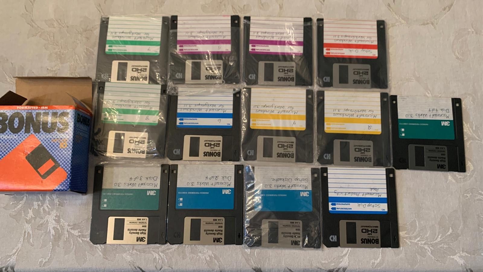 Other 10+ Vintage PC Disk including Microsoft Works 3.0 Size ONE SIZE - 1 Preview