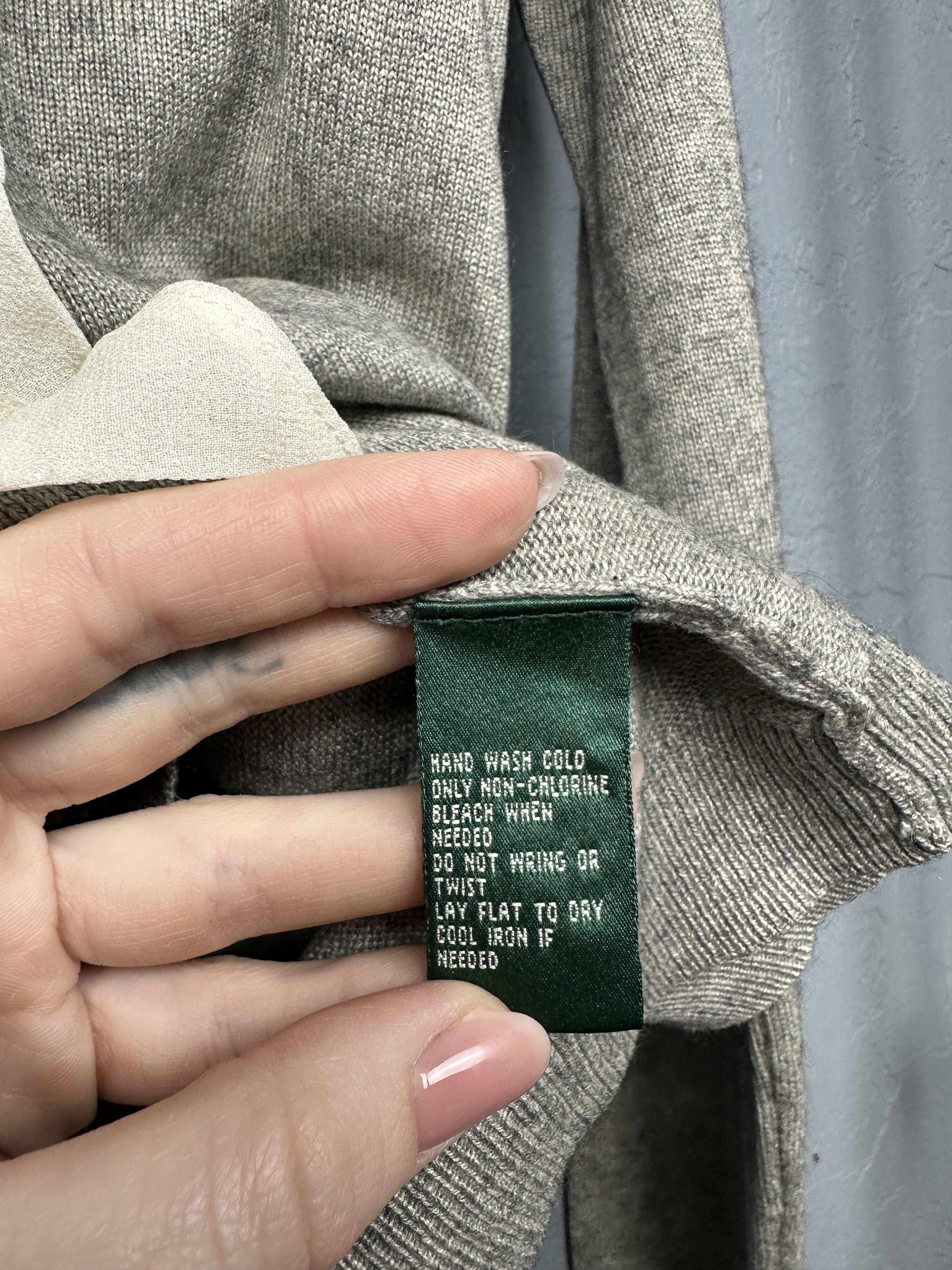 Polo Ralph Lauren Polo Ralph Lauren Vintage Womens Silk-Wool Knit Sweater Size L / US 10 / IT 46 - 4 Thumbnail