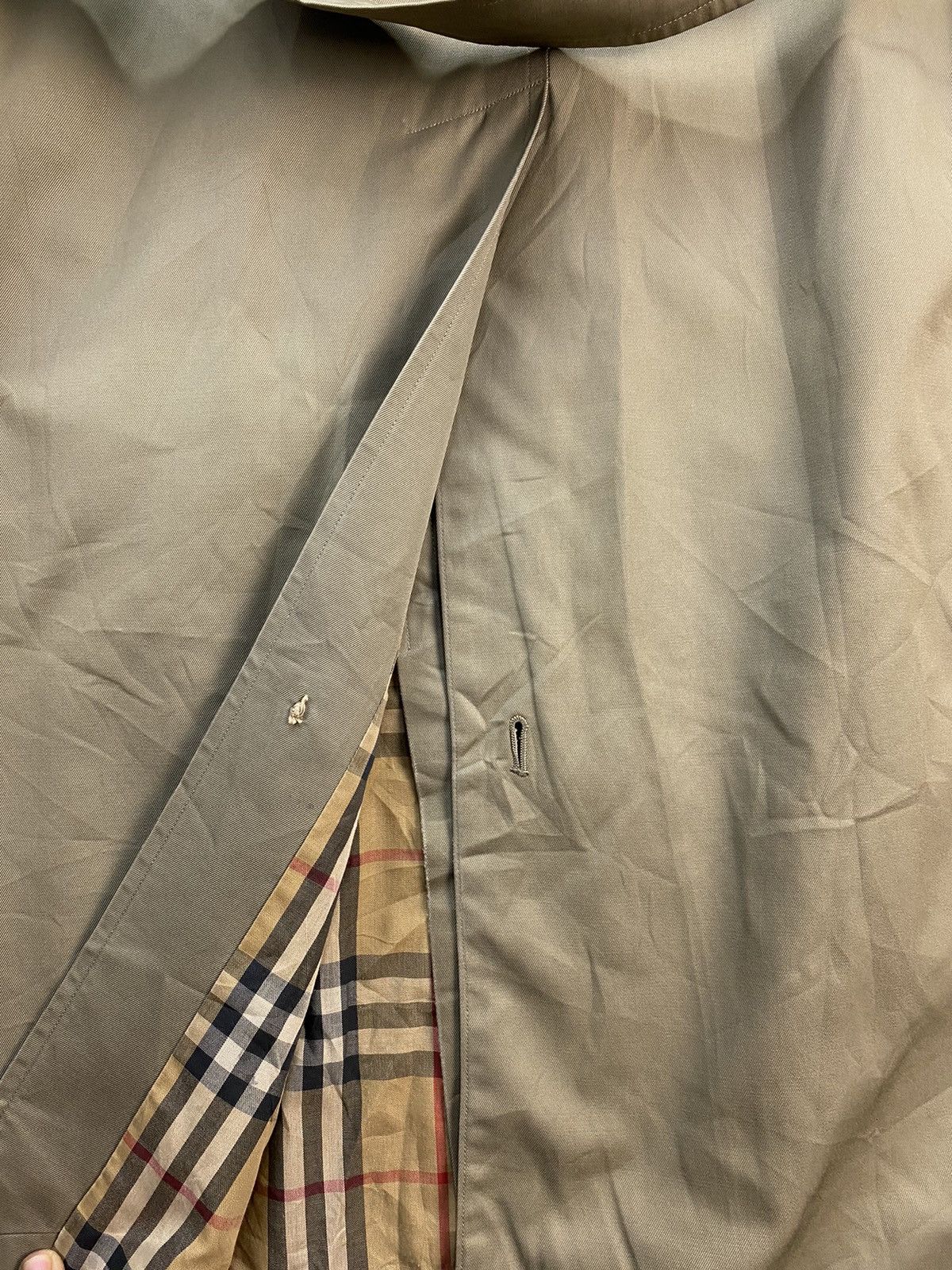 Burberry Vintage Burberry Trench Coat Size US L / EU 52-54 / 3 - 12 Thumbnail