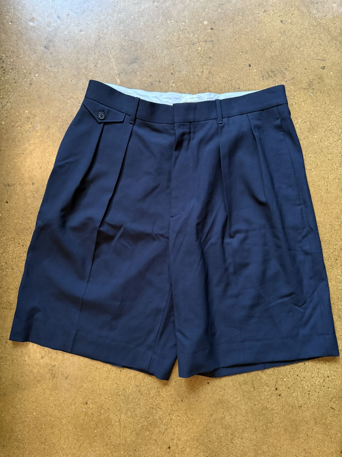 The Row The Row Cello Marcello Shorts (34) Size US 32 / EU 48 - 1 Thumbnail
