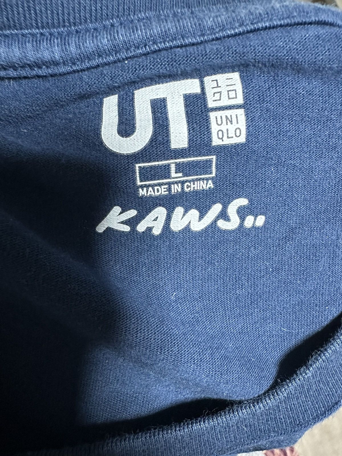 Kaws × Uniqlo Uniqlo x Kaws Tee Size US L / EU 52-54 / 3 - 5 Thumbnail