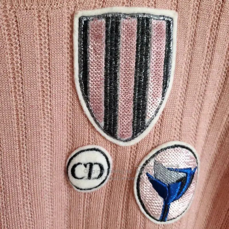 Dior Dior Pink Cashmere Embroidered Short Sleeve Sweater . Size XS / US 0-2 / IT 36-38 - 2 Thumbnail