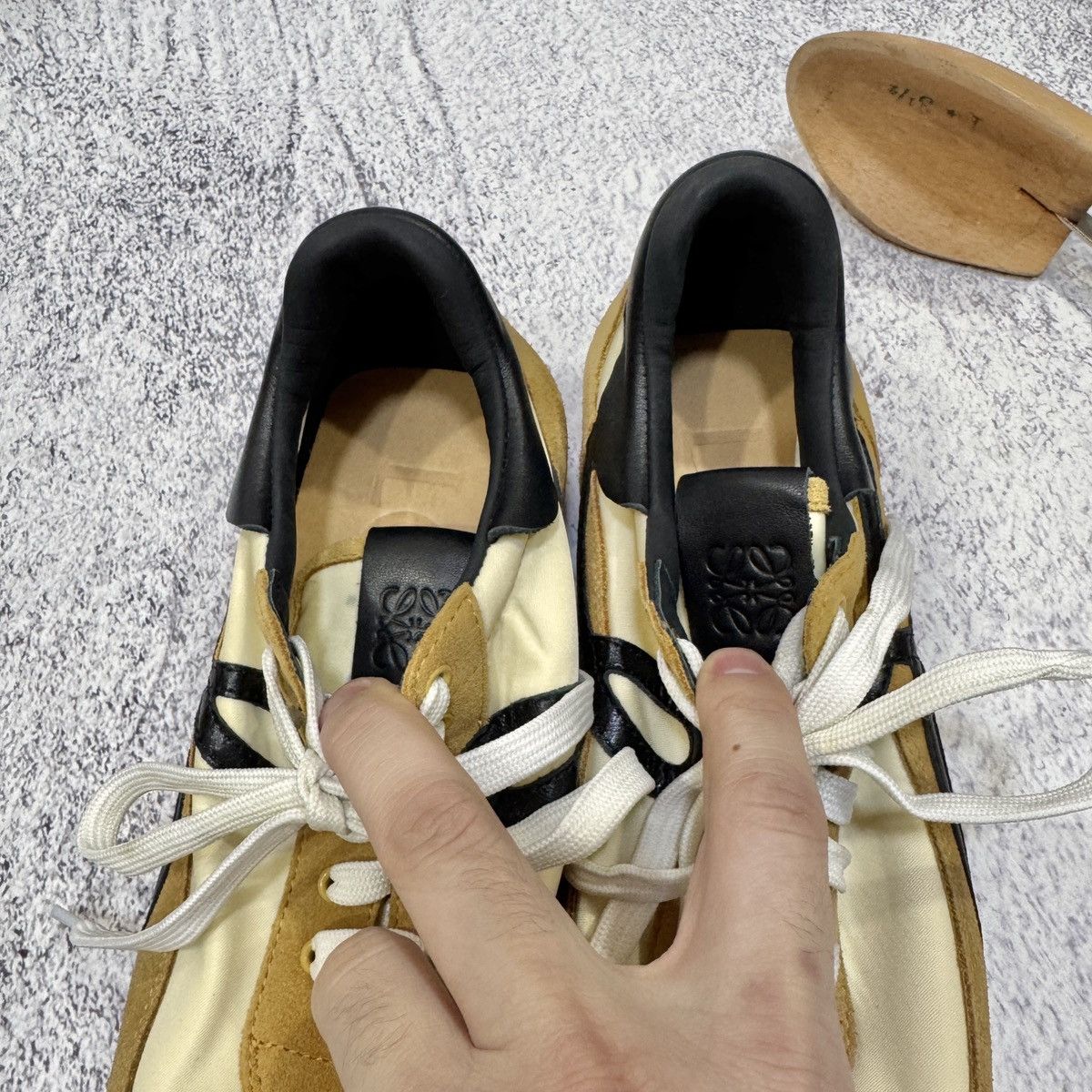 Loewe Loewe Flow Runner Honey Tan Suede Leather Sneakers US10 UK7 Size US 10 / IT 40 - 10 Thumbnail