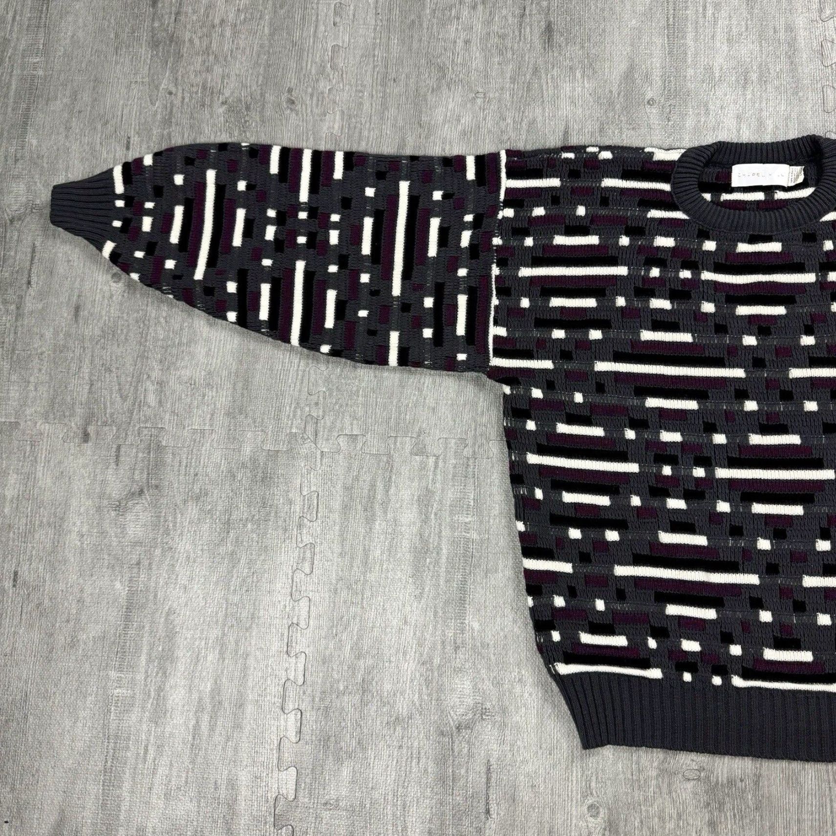 Coogi VTG Chapel Hill Pullover Knit Sweater 3D Coogi Style Mens L Grey 90s Vintage Knit Geometric Logo 3D Streetwear Mens Regular Size US L / EU 52-54 / 3 - 4 Thumbnail