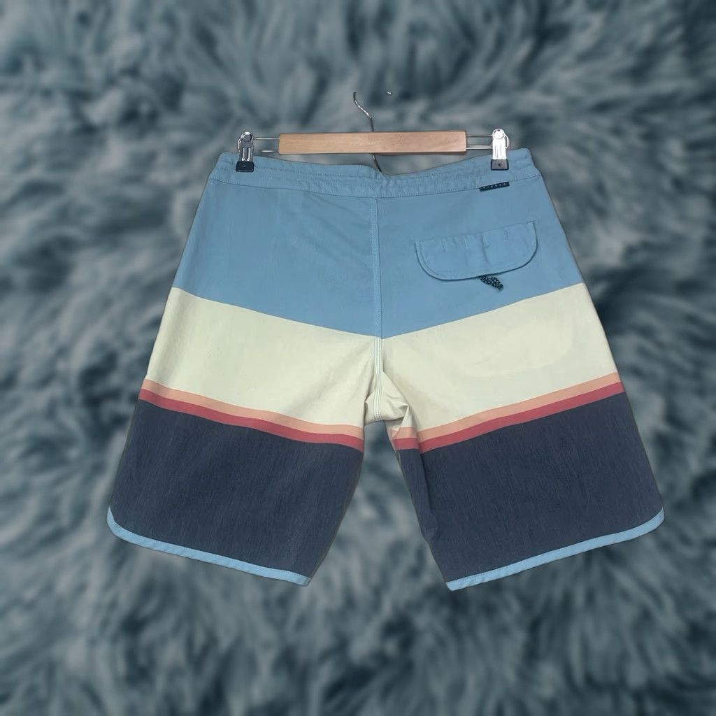 Vissla Vissla Board Short Mens 30 Colorblock Multicolor 90s Tropical Lifeguard Surfing Back Pocket Drawstring Size US 30 / EU 46 - 1 Thumbnail