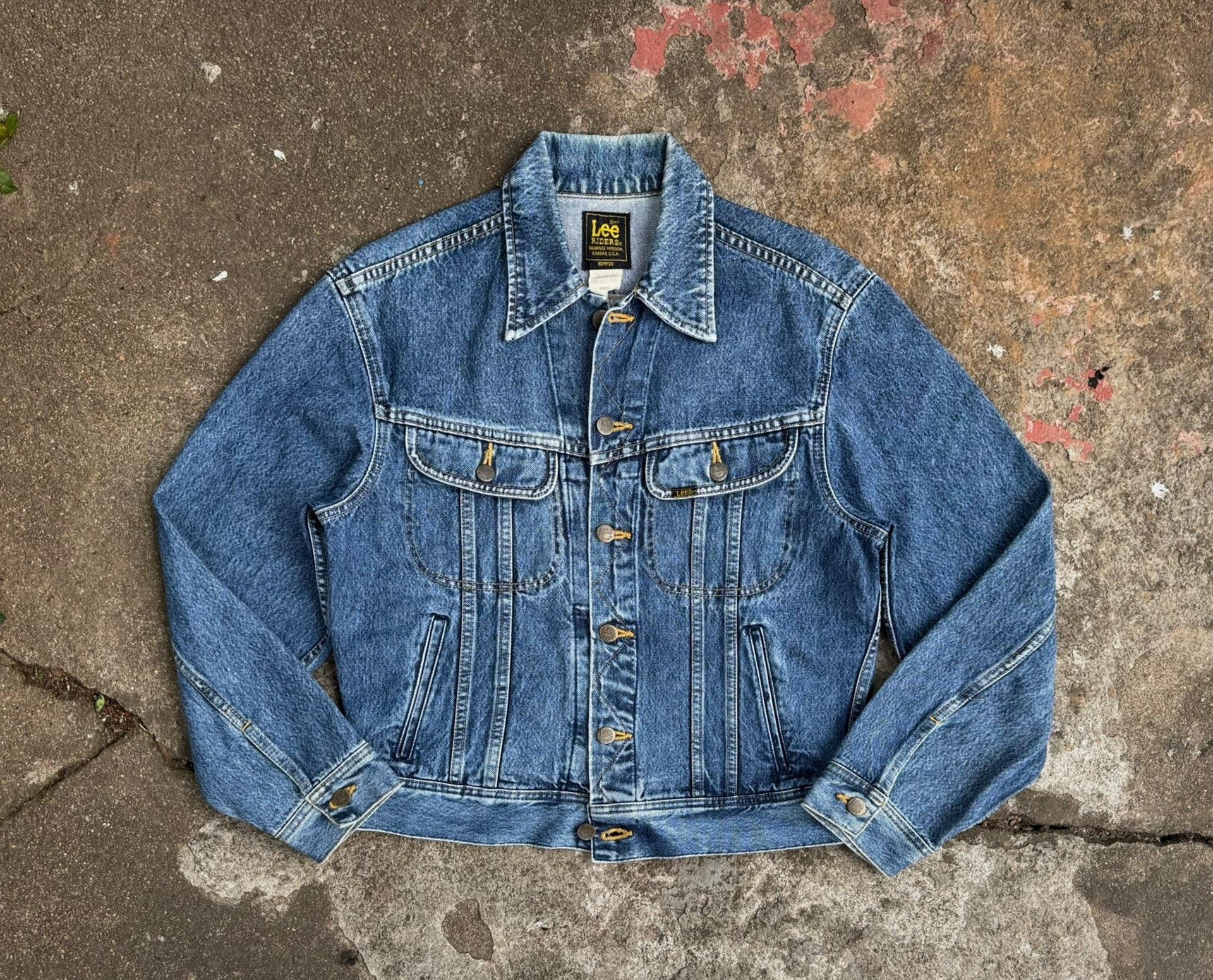 Vintage Vintage 90s Lee Rider 101J Denim Jacket Size US M / EU 48-50 / 2 - 1 Thumbnail