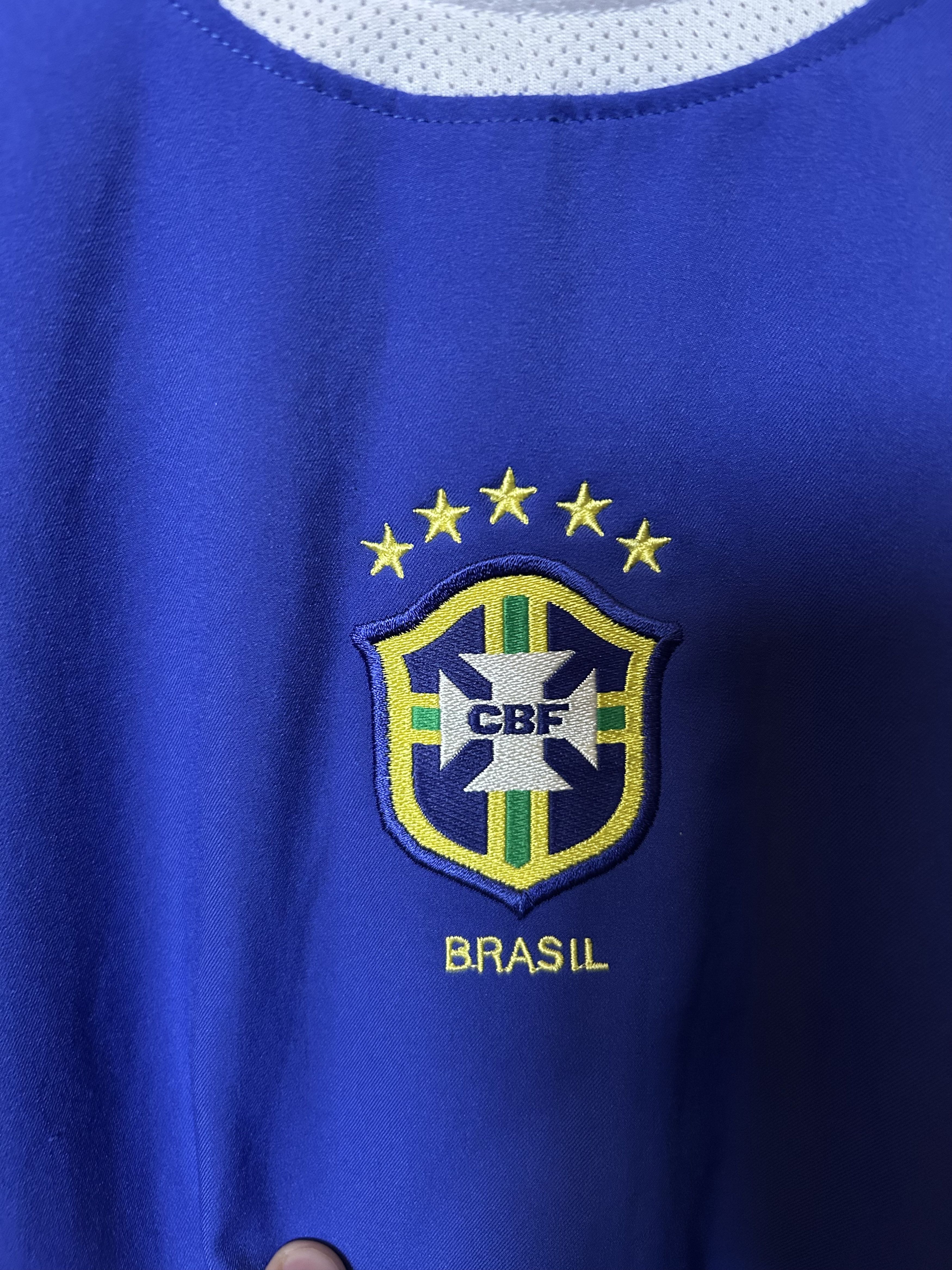 Nike Vintage BRAZIL 2004 - 2006 - L - Nike - UNIQUE Size US L / EU 52-54 / 3 - 7 Thumbnail