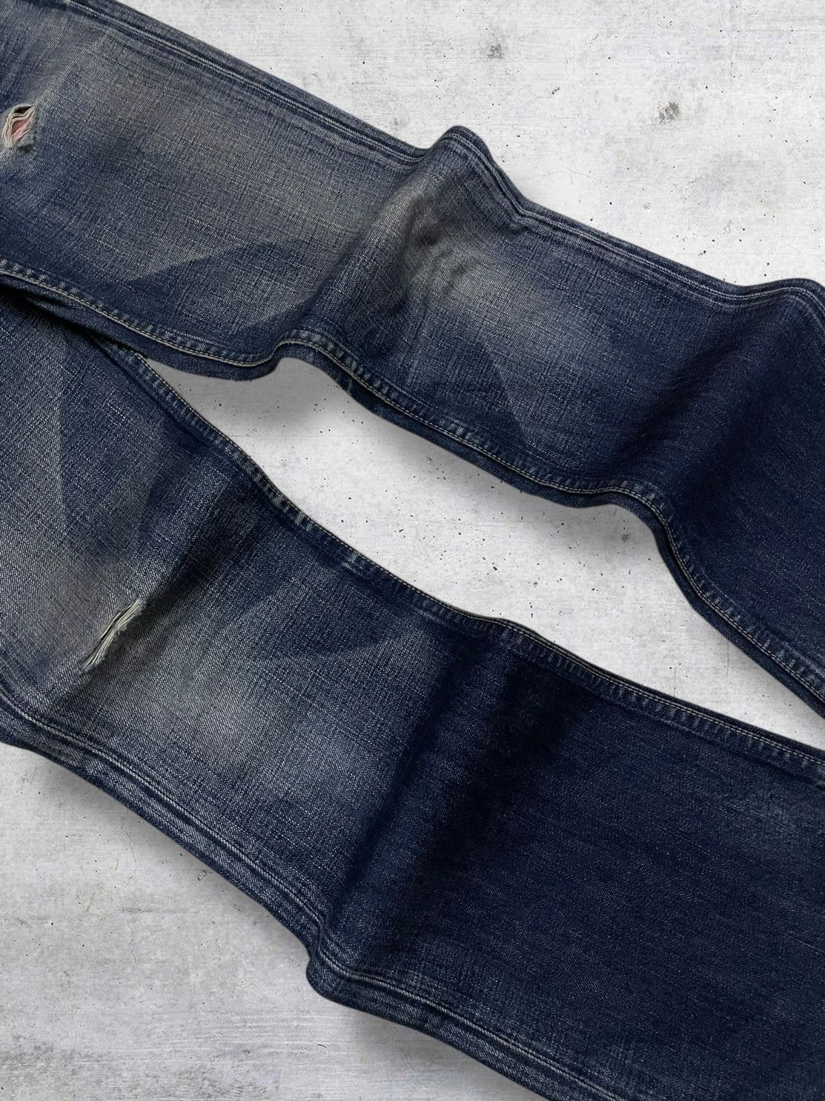 Levi's Vintage Clothing VINTAGE REDLOCK LEVIS USA DESIGNER 90S RIPPED FLARE DENIM Size US 28 / EU 44 - 6 Thumbnail