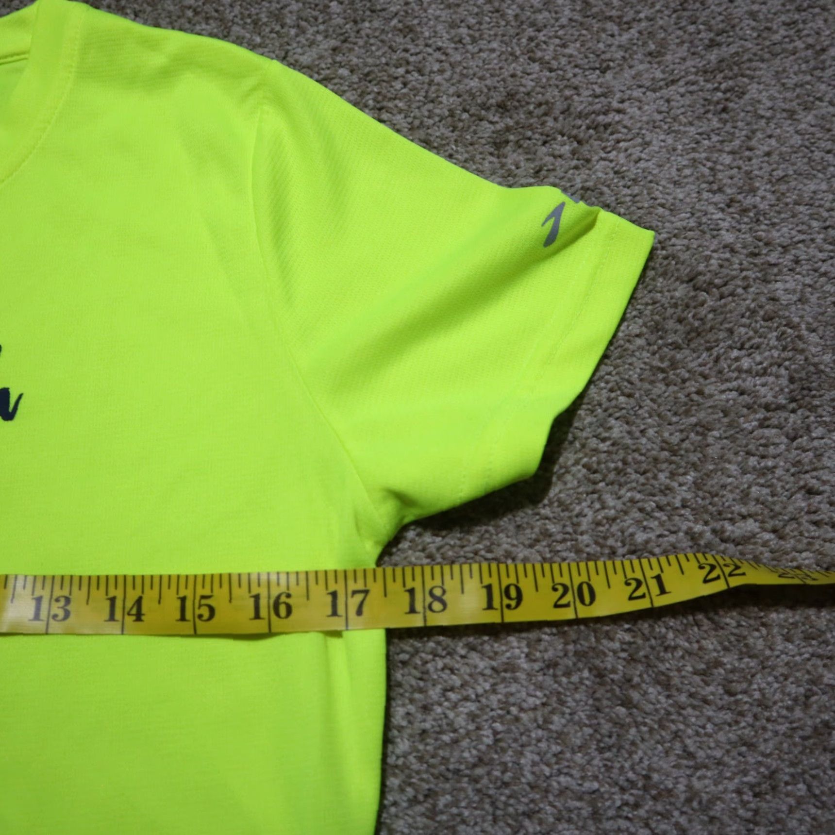 Brooks VINTAGE Virginia Beach VA Green T-Shirt Running 5K Summer Spring Fall Adult Medium Cotton Logo Mens Size US M / EU 48-50 / 2 - 6 Thumbnail