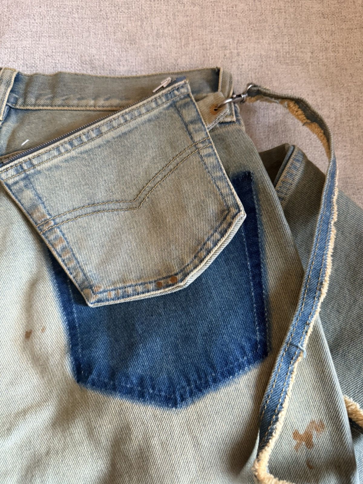 Maison Margiela Maison Margiela Paint Splatter Denim Wallet Chain Jeans Size US 31 - 6 Thumbnail