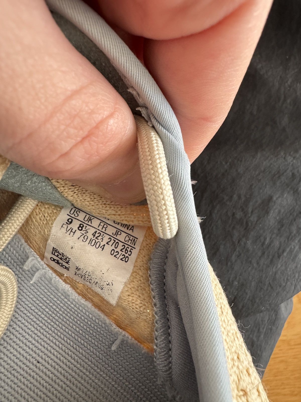Adidas × Yeezy adidas Yeezy Boost 350 V2 Linen Size US 9 / EU 42 - 12 Thumbnail