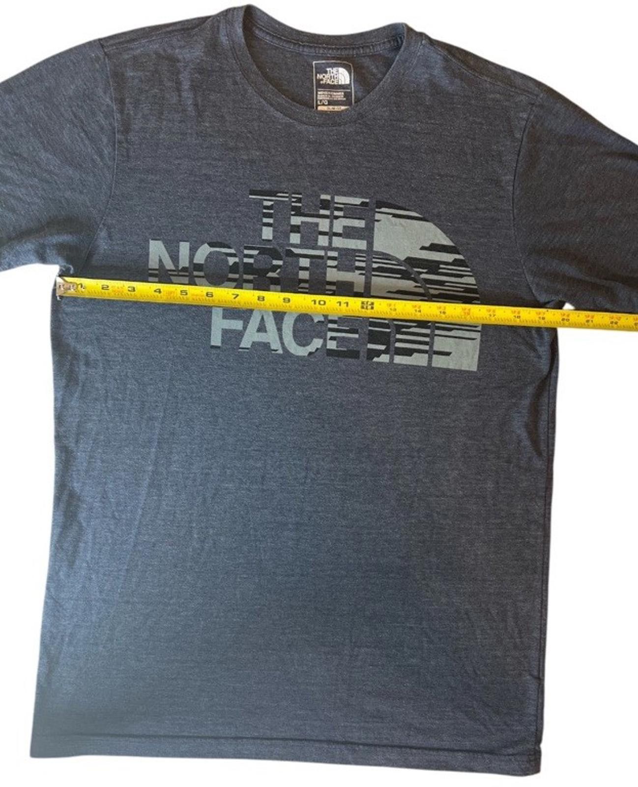 The North Face The North Face T-Shirt Large Casual Short-sleeve Tee Blue Size US L / EU 52-54 / 3 - 2 Thumbnail