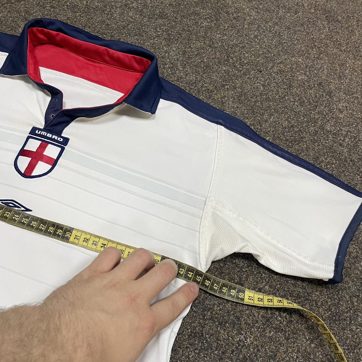 Vintage Vintage 90s England FC Umbro Jersey Polo Streetwear Baggy M Size US M / EU 48-50 / 2 - 5 Thumbnail