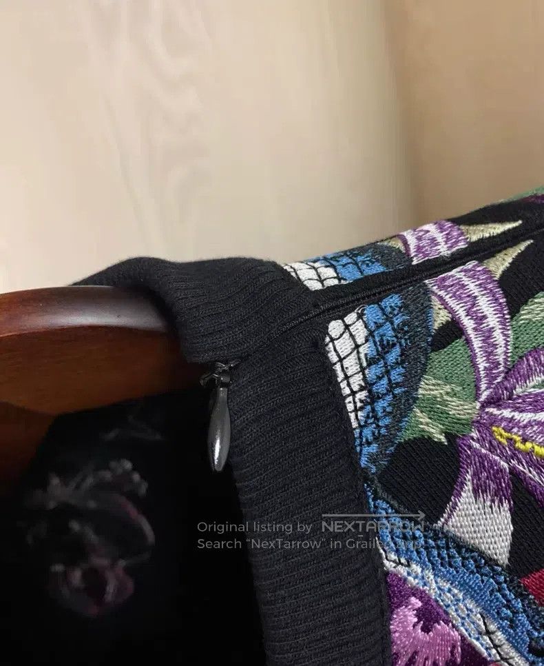 Givenchy Givenchy GVC Floral Embroidered Sweatshirt S Size Chest 1 Size US S / EU 44-46 / 1 - 5 Thumbnail