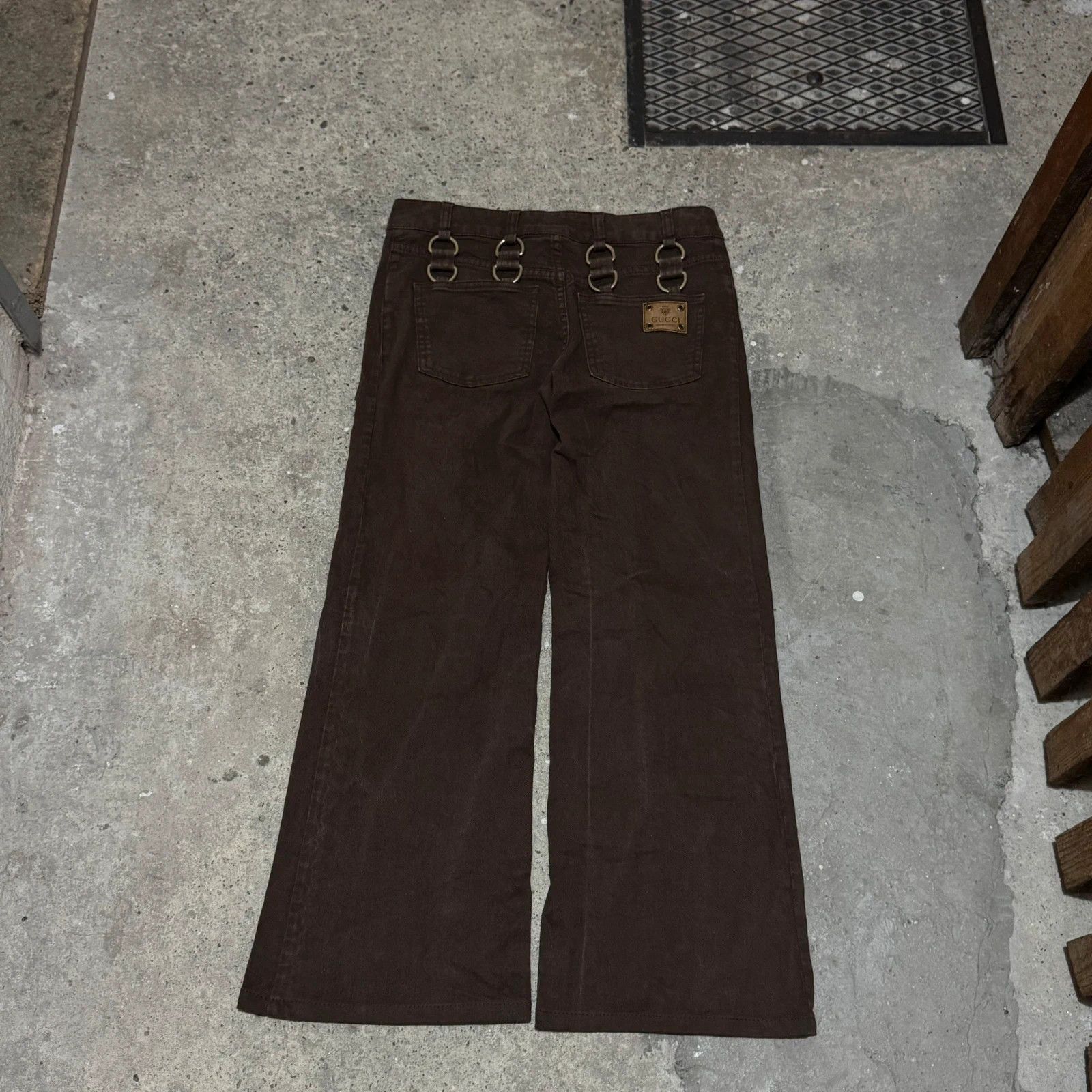 Gucci 2008 Gucci bootcut metal details pants Size 26" / US 2 / IT 38 - 2 Thumbnail